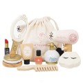 big_TV293-star-beauty-bag-makeup-bag-pretend-play-girls-boys[1].jpg