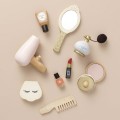 big_TV293-star-beauty-bag-retro-vintage-makeup-pamper-play[1].jpg